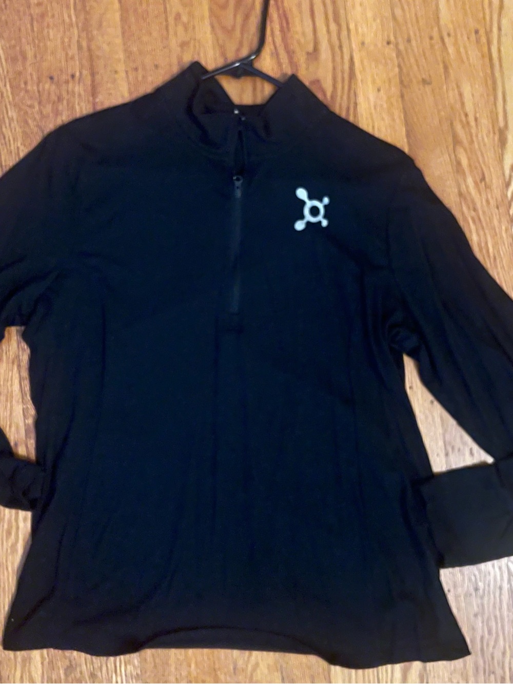 Orange Theory Woman’s Lightweight 1/4 zip size L
